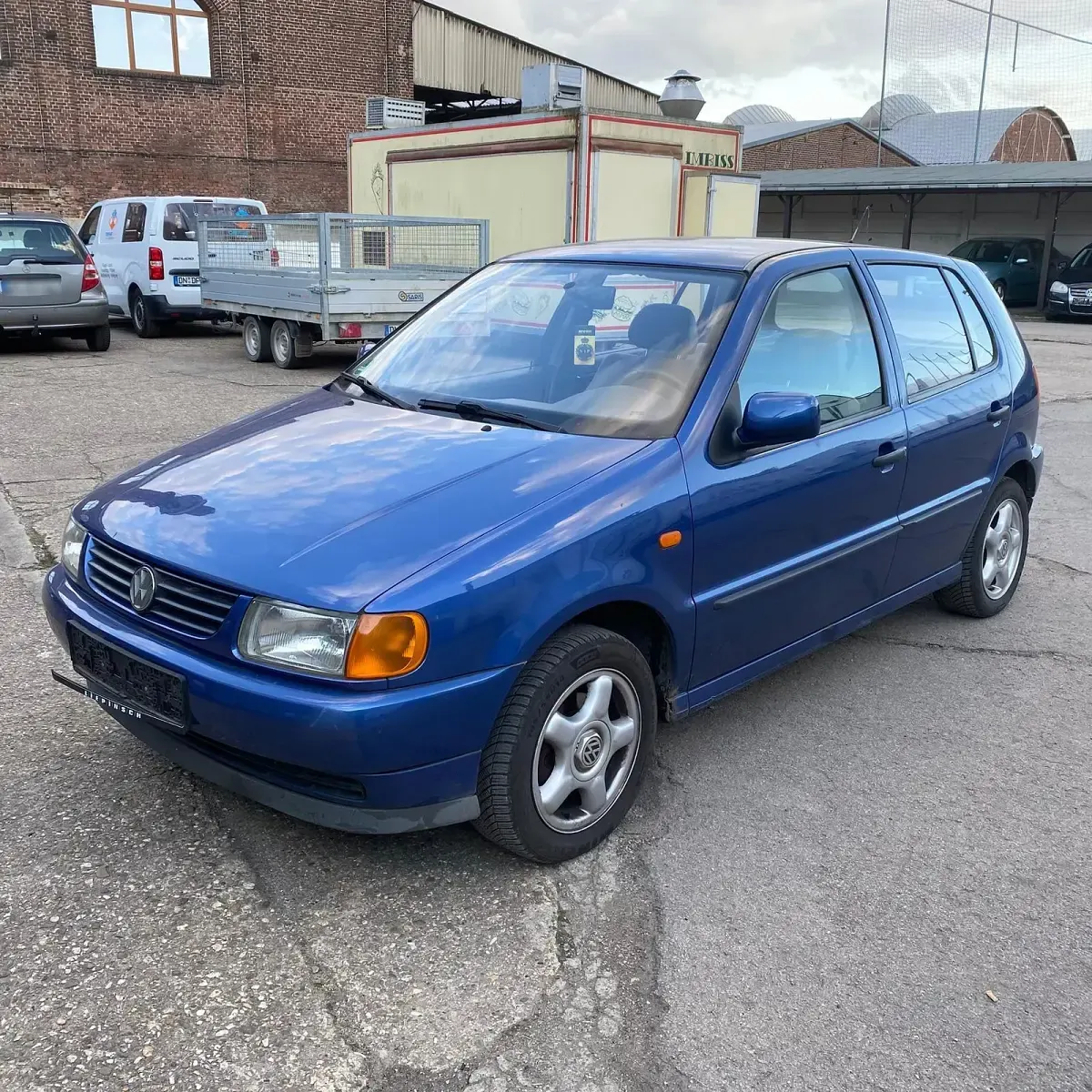 Usata VW Polo 60 CV (44 kW) 1997 Blu Utilitaria