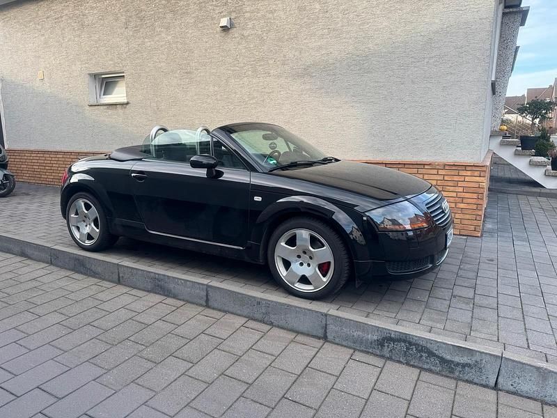 Schwarz Gebraucht 2000 Audi TT Cabrio | 5.300 € (Fairer Preis) - Bild 1/4