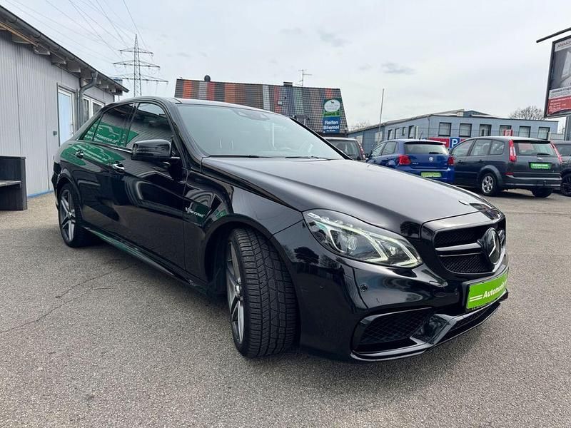 Gebraucht Mercedes E63 AMG AMG 557 PS (409 kW) 2016 Schwarz Limousine