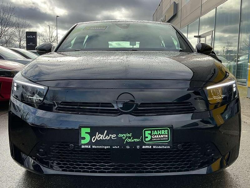 Gebraucht Opel Corsa-e 100 kW (136 PS) 2023 Lackierung schwarz perla nera/ Kleinwagen