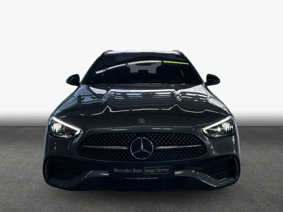Gebraucht Mercedes C180 Premium 170 PS (125 kW) 2025 Selenitgrau metallic Kombi