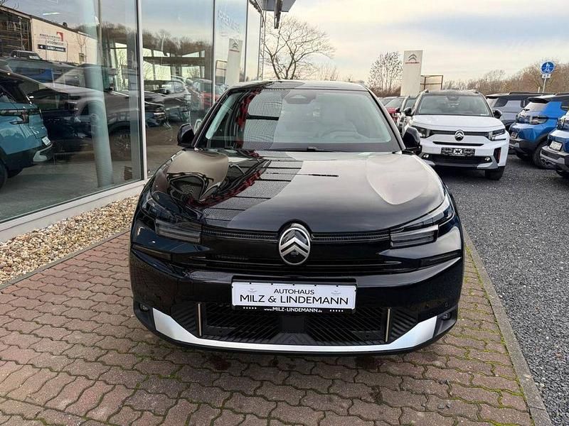 Neu Citroën C4 131 PS (96 kW) 2026 Metalliclac (schwarz SUV