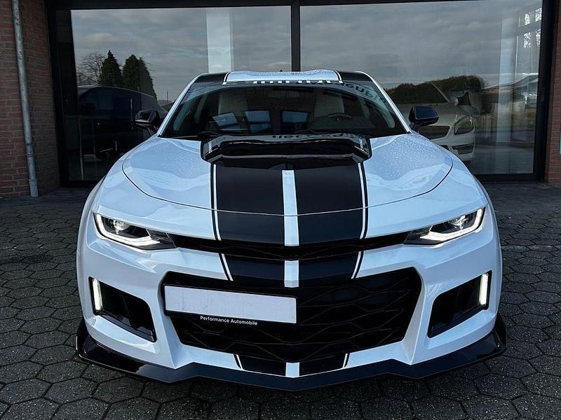 Gebraucht Chevrolet Camaro 275 PS (202 kW) 2023 Weiß Coupé