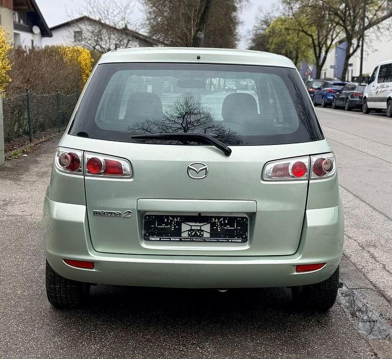 Second-hand Mazda 2 Active 80 CP (58 kW) 2007 Verde Hatchback