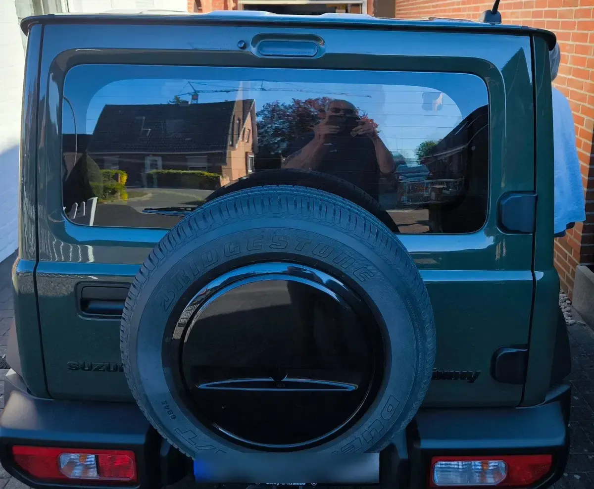 Gebraucht Suzuki Jimny 102 PS (75 kW) 2021 Andere farben SUV