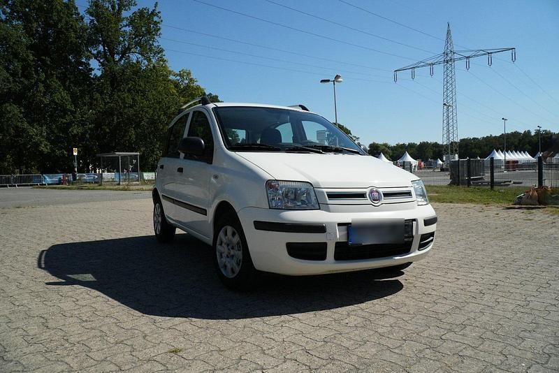 Weiß Gebraucht 2010 Fiat Panda Kleinwagen | 1.200 € (Superpreis) - Bild 1/4