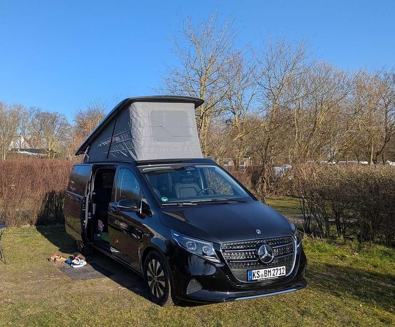 Schwarz Gebraucht 2025 Mercedes E250 Marco Polo Kombi | 84.500 € - Bild 1/4