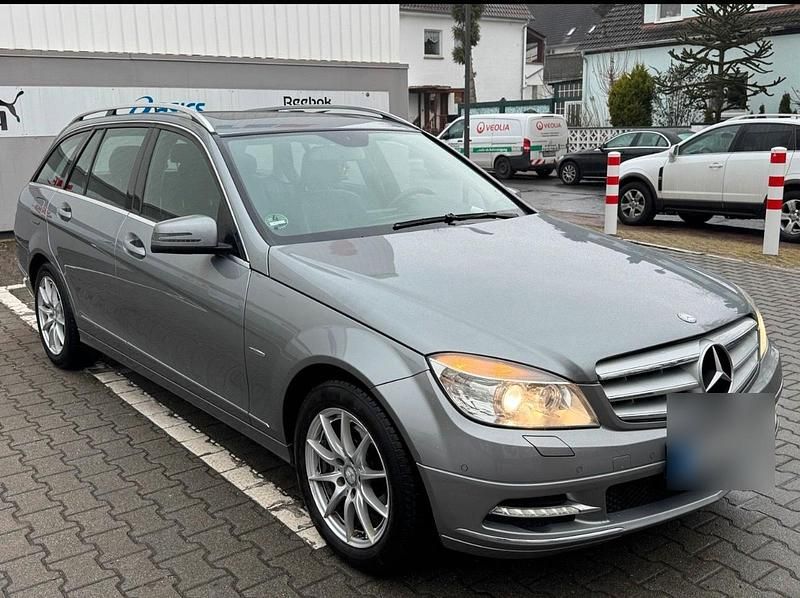 Gebraucht Mercedes C200 184 PS (135 kW) 2011 Grau Kombi