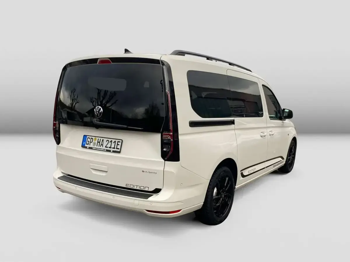 Gebraucht VW Caddy Edition 150 PS (110 kW) 2024 Candyweiß deep black perleffe Van / Kleinbus