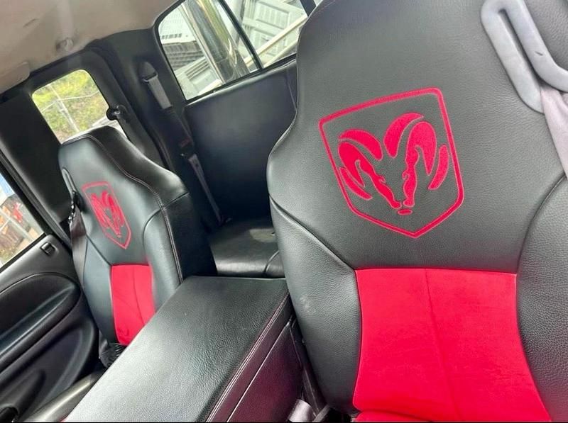 Gebraucht Dodge Ram 237 PS (174 kW) 2001 Schwarz Pickup