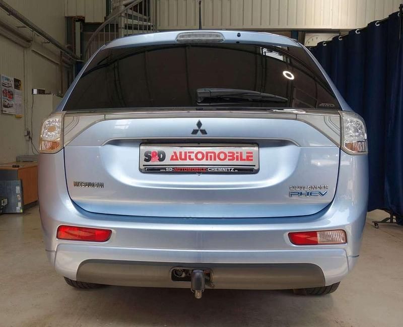 Gebraucht Mitsubishi Outlander Top 121 PS (88 kW) 2014 Blau SUV