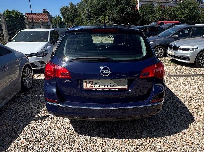 Gebraucht Opel Astra 116 PS (85 kW) 2015 Blau Limousine