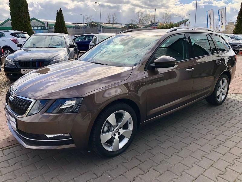Gebraucht Skoda Octavia Style 150 PS (110 kW) 2019 Braun Kombi