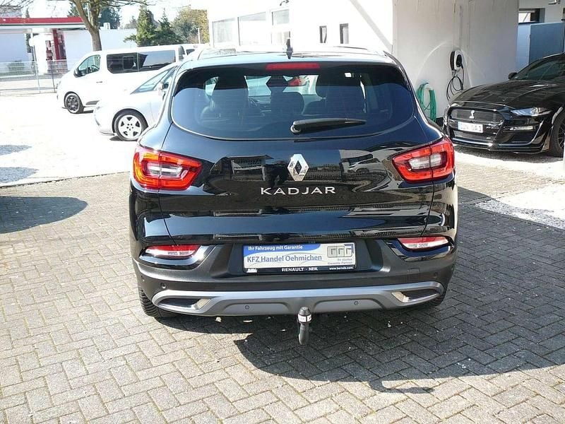 Gebraucht Renault Kadjar Bose Edition 140 PS (102 kW) 2020 Sternenschwarz SUV