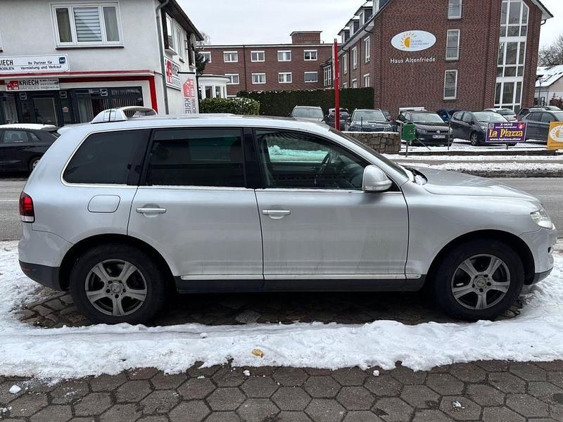 Gebraucht VW Touareg 239 PS (175 kW) 2008 Silber SUV