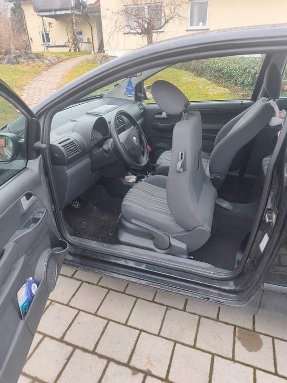 Gebraucht VW Fox 75 PS (55 kW) 2007 Schwarz Kleinwagen