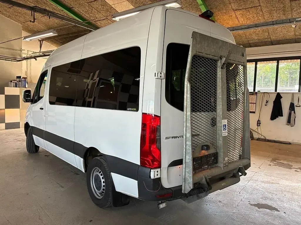 Gebraucht Mercedes Sprinter 170 PS (125 kW) 2023 Weiß Van