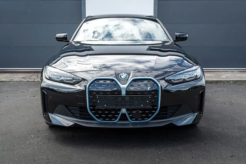Gebraucht BMW i4 Performance 210 kW (286 PS) 2023 Schwarz Limousine