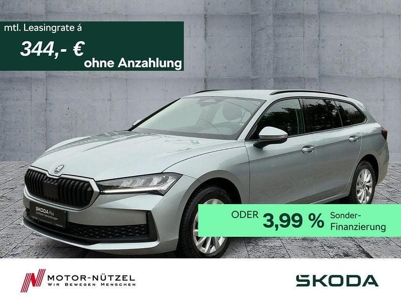 Pebble silber metallic Gebraucht 2025 Skoda Superb Essence Kombi | 33.930 € (Teuer) - Bild 1/4