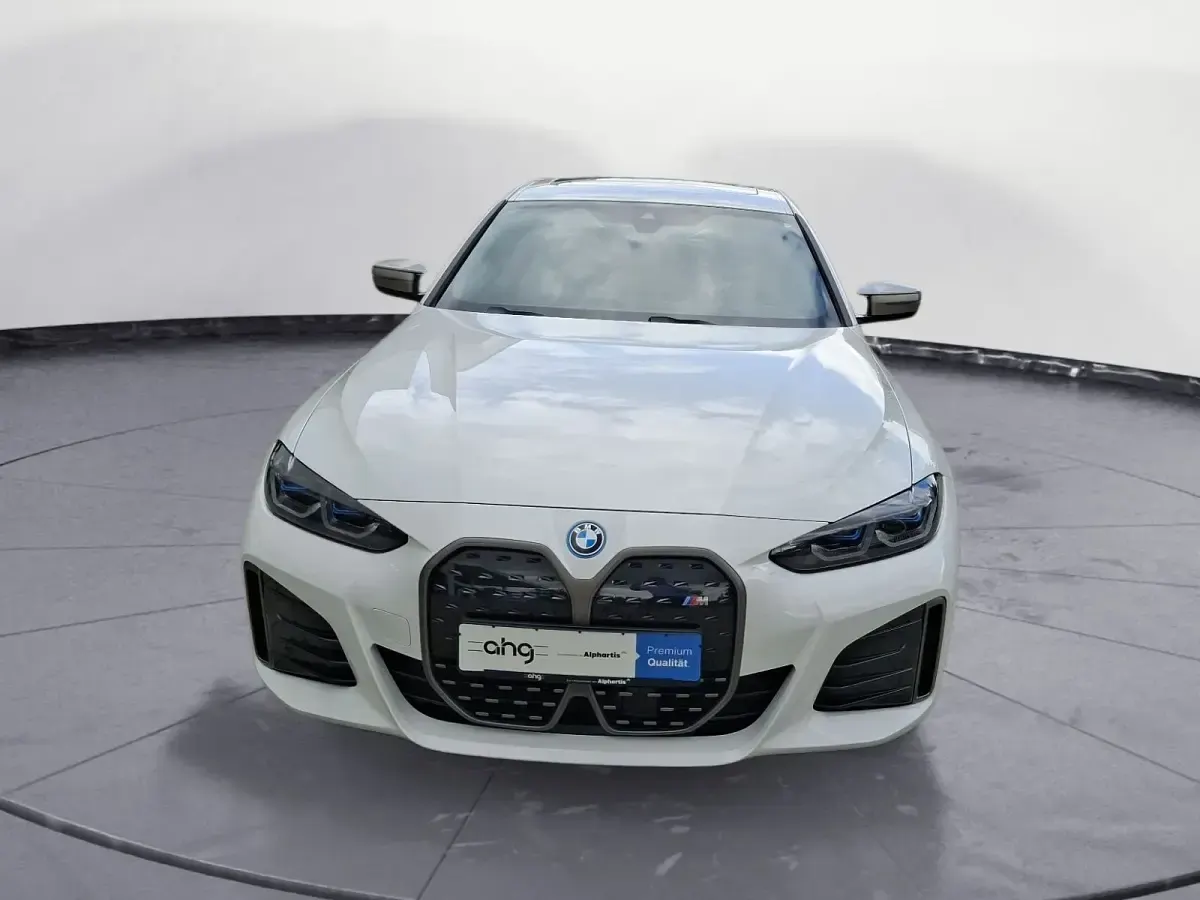 Gebraucht BMW i4 Performance 400 kW (544 PS) 2022 Weiß Limousine