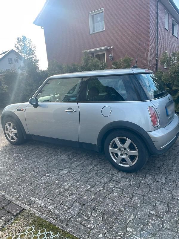 Gebraucht Mini ONE 90 PS (66 kW) 2004 Grau Kleinwagen