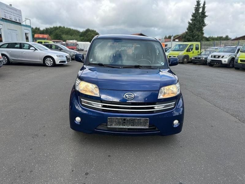 Blau Gebraucht 2007 Daihatsu Materia Van / Kleinbus | 1.680 € (Superpreis) - Bild 1/4