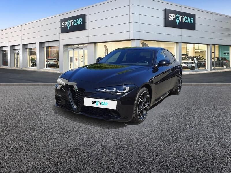 Schwarz Gebraucht 2024 Alfa Romeo Giulia Premium Limousine | 37.360 € (Fairer Preis) - Bild 1/3