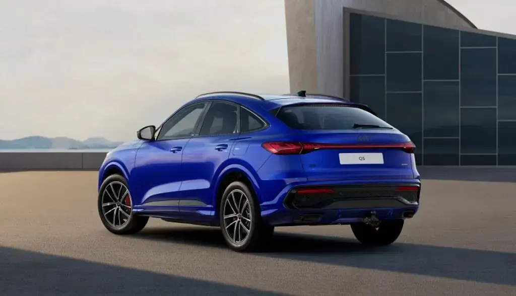 Neu Audi Q5 Sportback S-Line 299 PS (219 kW) 2026 Blau SUV