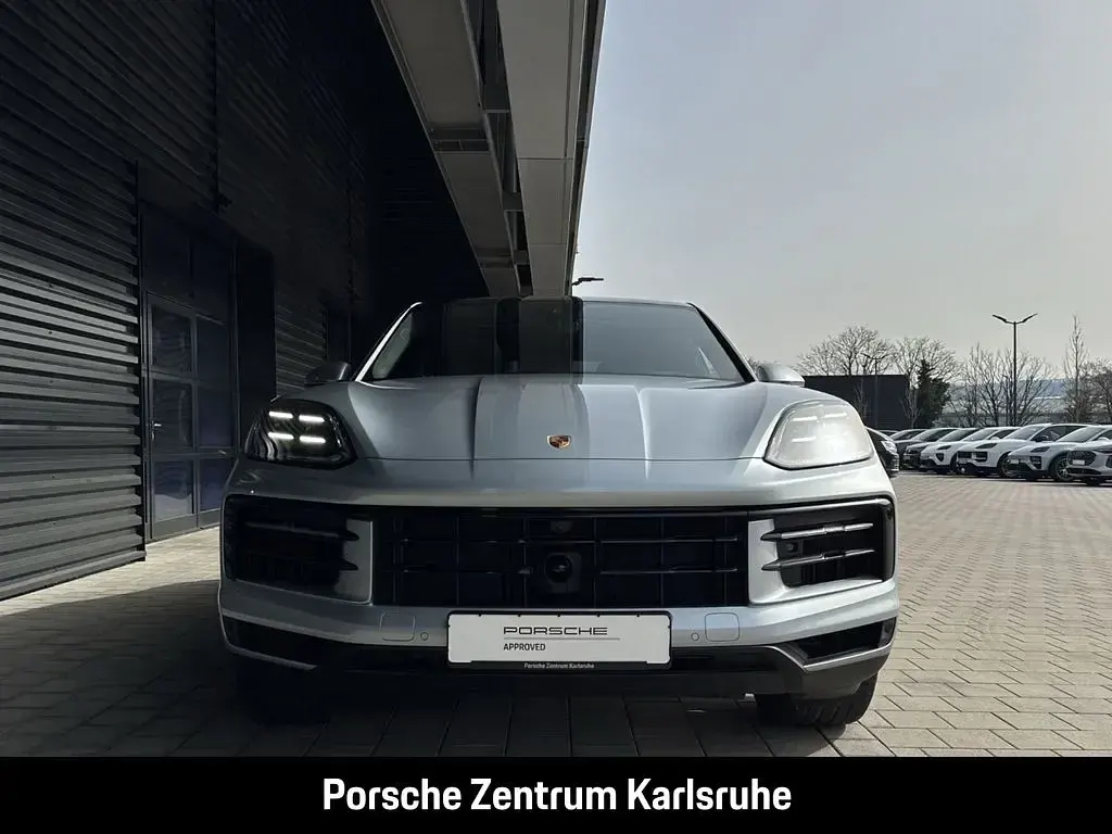 Gebraucht Porsche Cayenne S E-Hybrid Coupe 519 PS (381 kW) 2025 Dolomitsilbermetallic SUV