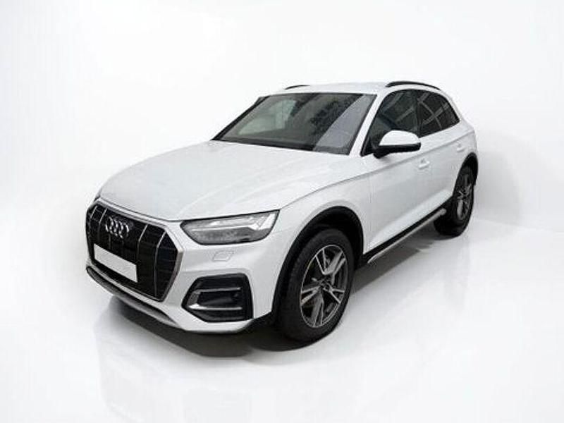 Gebraucht Audi Q5 Basis 204 PS (150 kW) 2021 Schwarz SUV