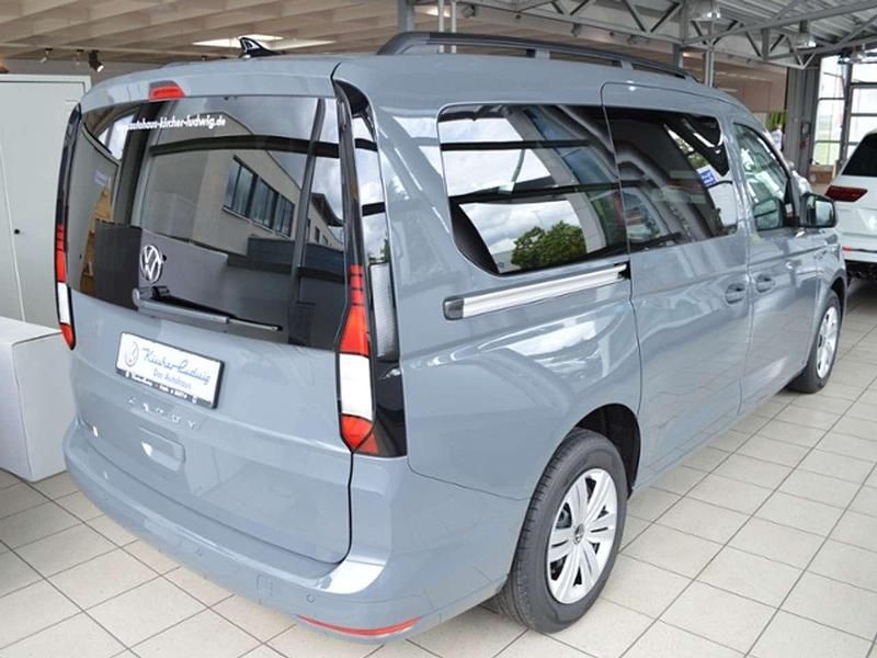 Gebraucht VW Caddy Basis 102 PS (75 kW) 2025 Pure grey Van / Kleinbus
