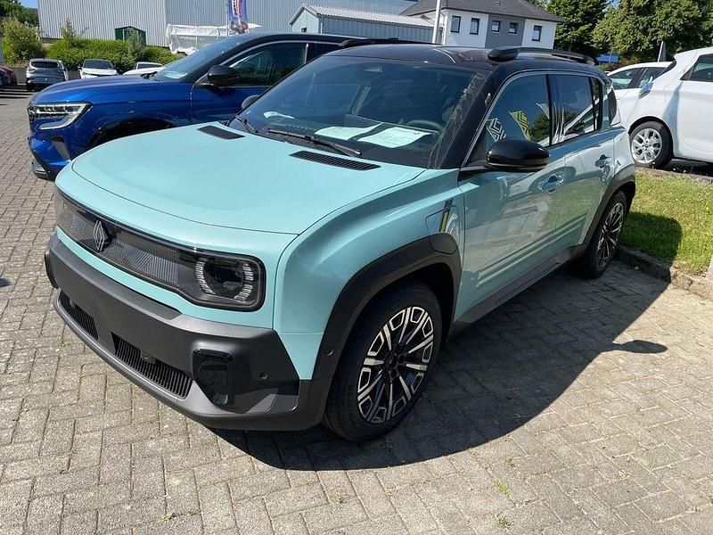 Gebraucht Renault R4 Iconic 122 PS (89 kW) 2025 Blau Limousine