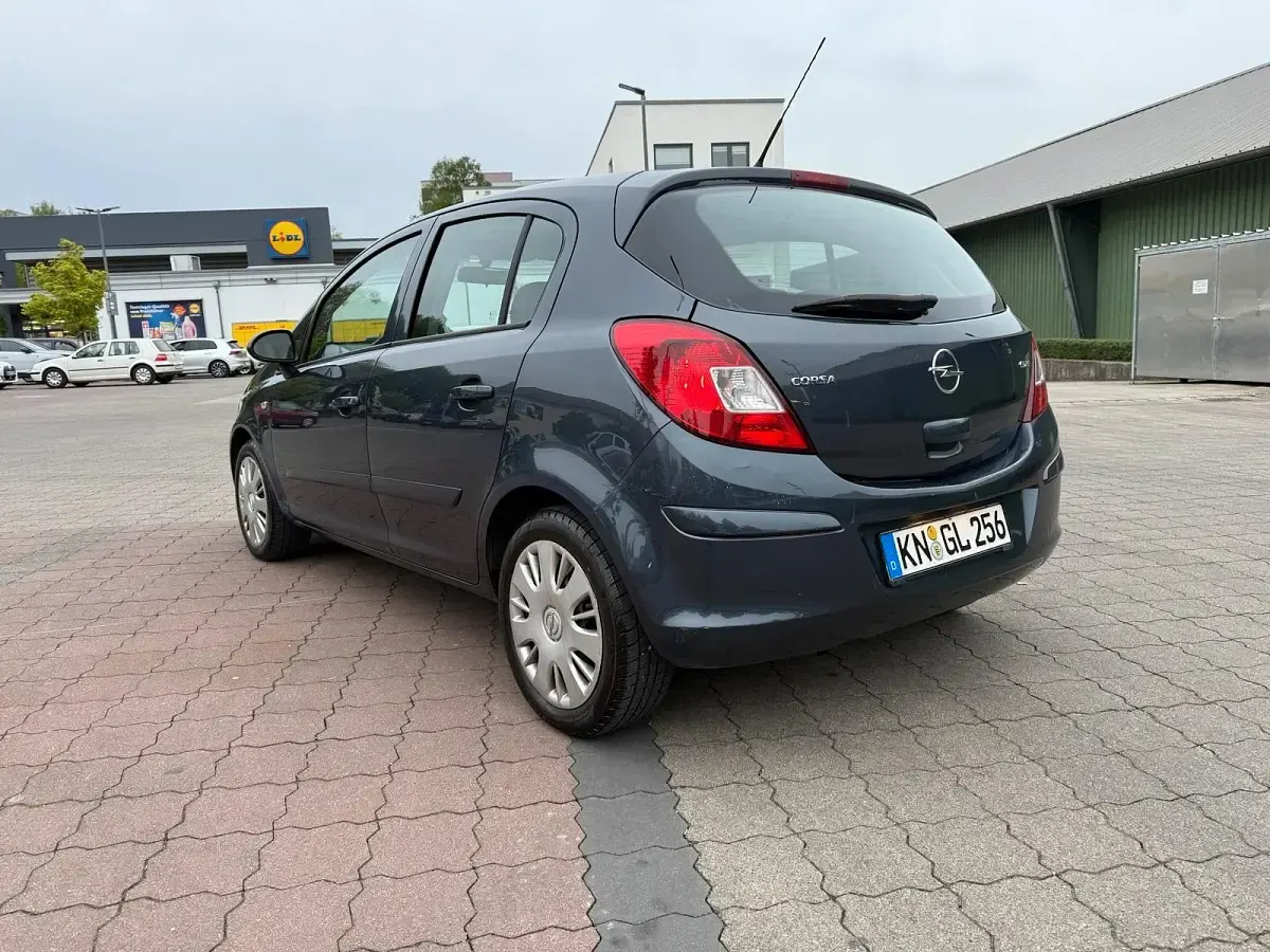 Gebraucht Opel Corsa 75 PS (55 kW) 2007 Blau Kleinwagen