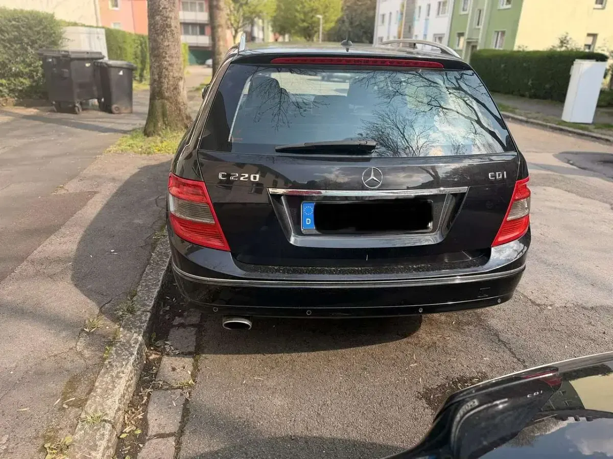 Gebraucht Mercedes C220 170 PS (125 kW) 2008 Schwarz Kombi