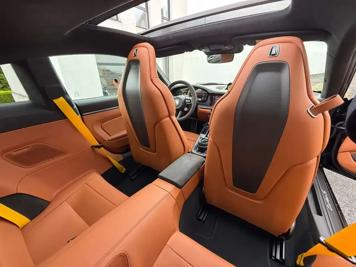 Neu Porsche 992 711 PS (522 kW) 2026 Schwarz Coupé