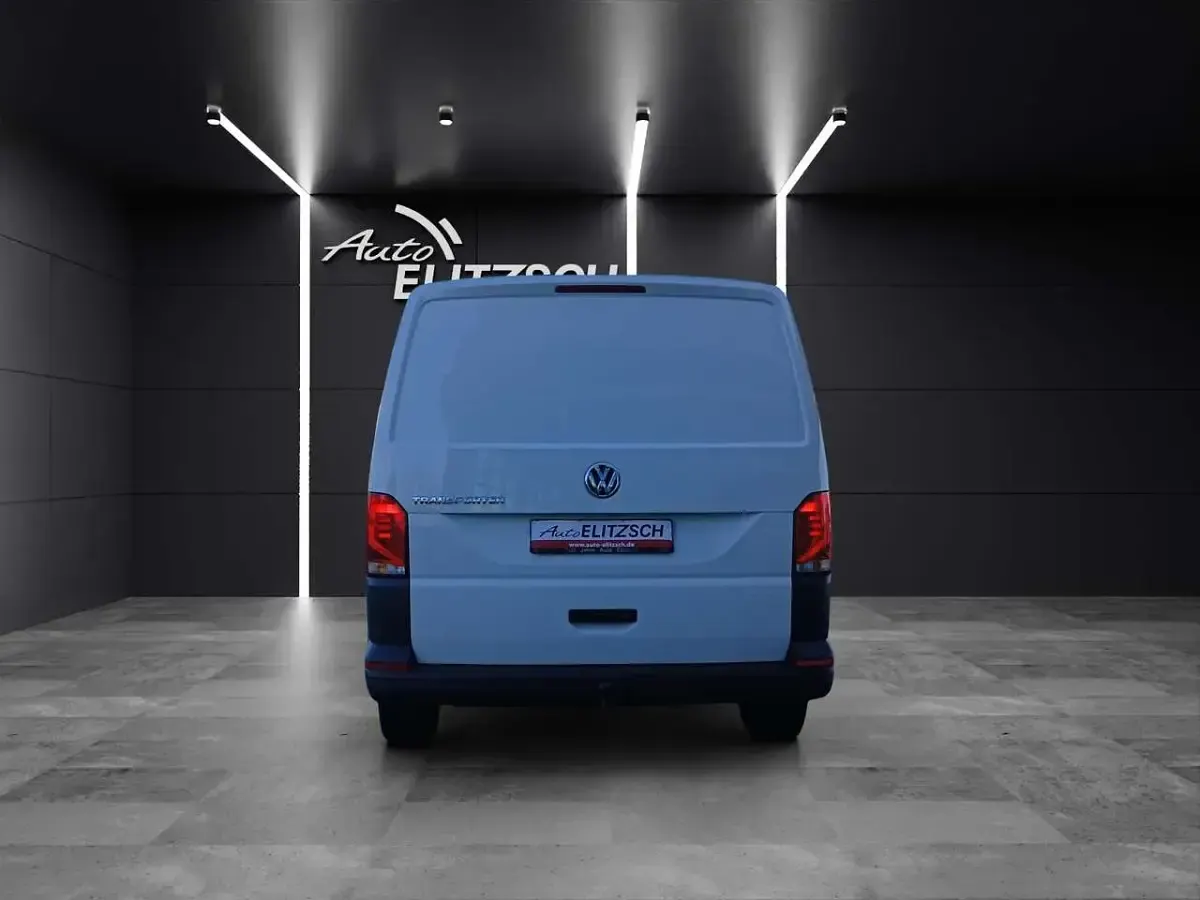 Używany VW Transporter 110 KM (80 kW) 2022 Biały Van