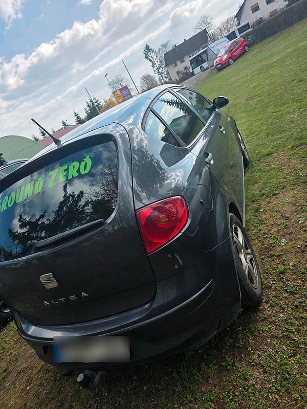 Gebraucht Seat Altea 115 PS (84 kW) 2005 Grau Van / Kleinbus