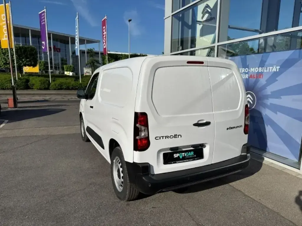 Gebraucht Citroën Berlingo 100 kW (136 PS) 2025 Eis weiß Van / Kleinbus