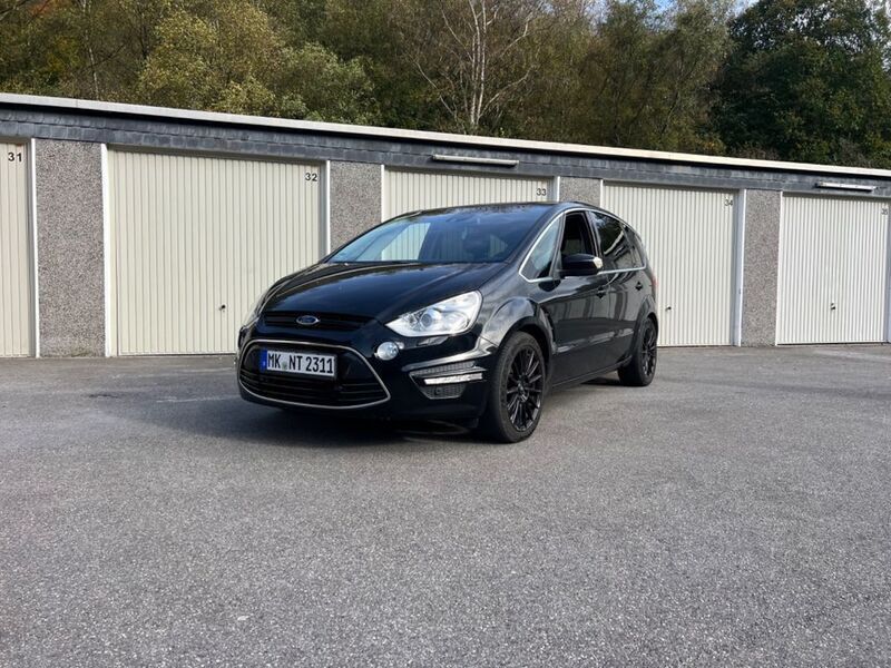 Schwarz Gebraucht 2014 Ford S-MAX Titanium X Van / Kleinbus | 7.600 € (Guter Preis) - Bild 1/4