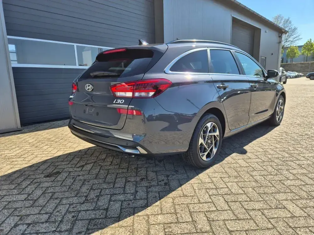 Neu Hyundai i30 Trend 150 PS (110 kW) 2026 Ecotronic grey Kombi
