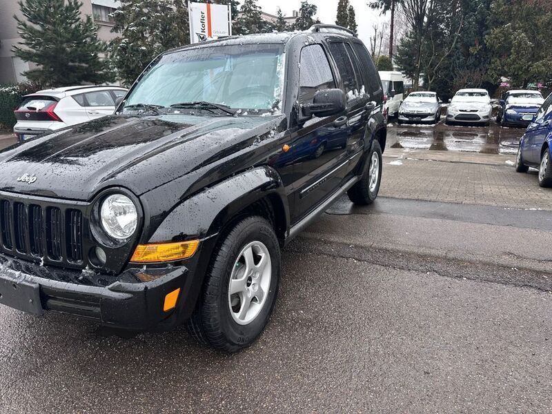 Schwarz Gebraucht 2005 Jeep Cherokee Limited SUV | 9.499 € (Etwas zu teuer) - Bild 1/4