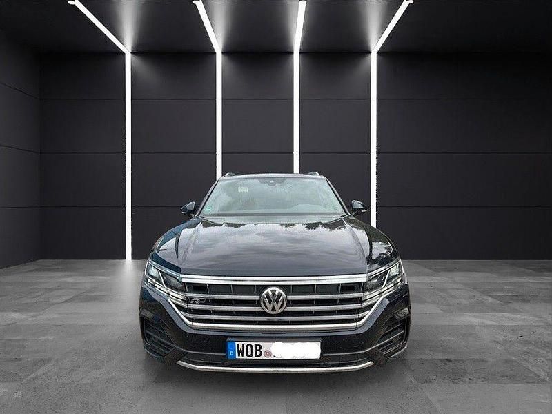 Blau Gebraucht 2019 VW Touareg R-line SUV | 39.490 € (Fairer Preis) - Bild 1/4