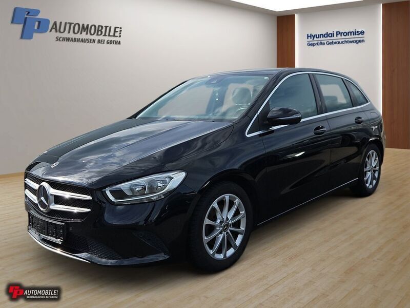 Schwarz Gebraucht 2019 Mercedes B180 Progressive Van / Kleinbus | 20.990 € (Fairer Preis) - Bild 1/4