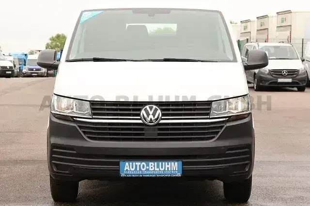 Gebraucht VW T6.1 110 PS (80 kW) 2022 Candyweiß Van