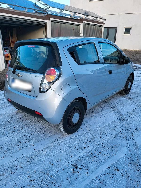 Second-hand Chevrolet Spark 68 CP (50 kW) 2012 Gri Hatchback