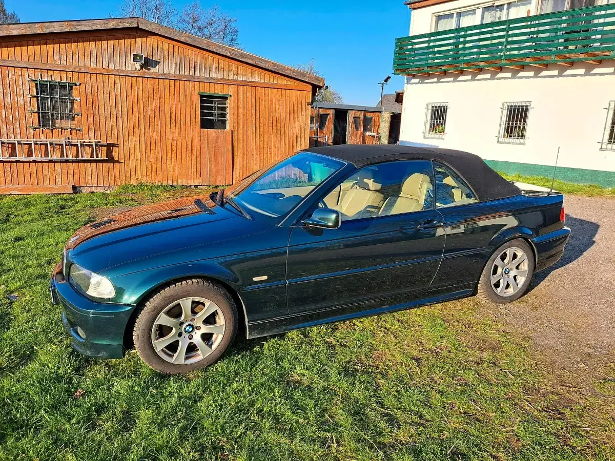 Gebraucht BMW 325 M Sport 224 PS (164 kW) 2001 Grün Cabrio