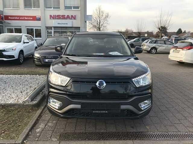 Gebraucht SsangYong XLV Quartz 116 PS (85 kW) 2017 Schwarz SUV
