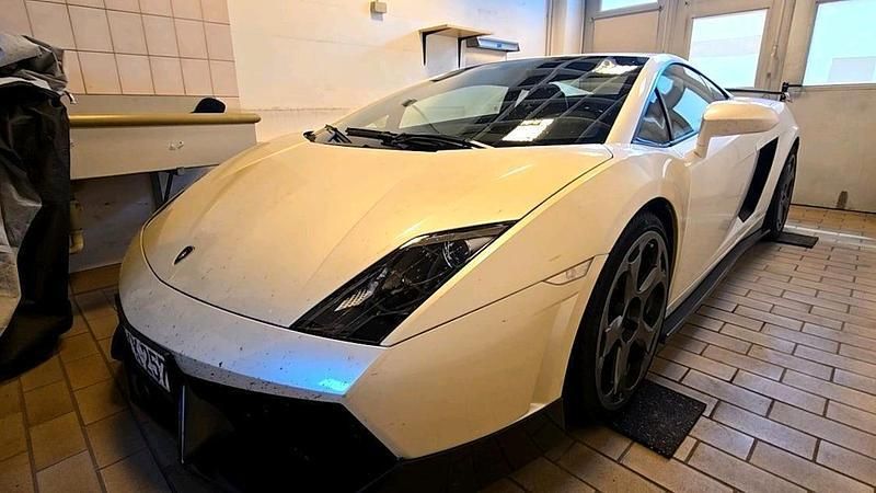 Weiß Gebraucht 2009 Lamborghini Gallardo Coupé | 118.999 € (Superpreis) - Bild 1/4