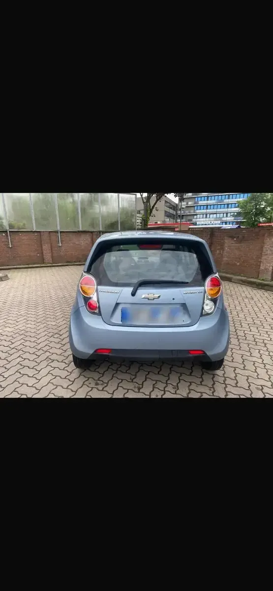 Gebraucht Chevrolet Spark 68 PS (50 kW) 2010 Blau Kleinwagen