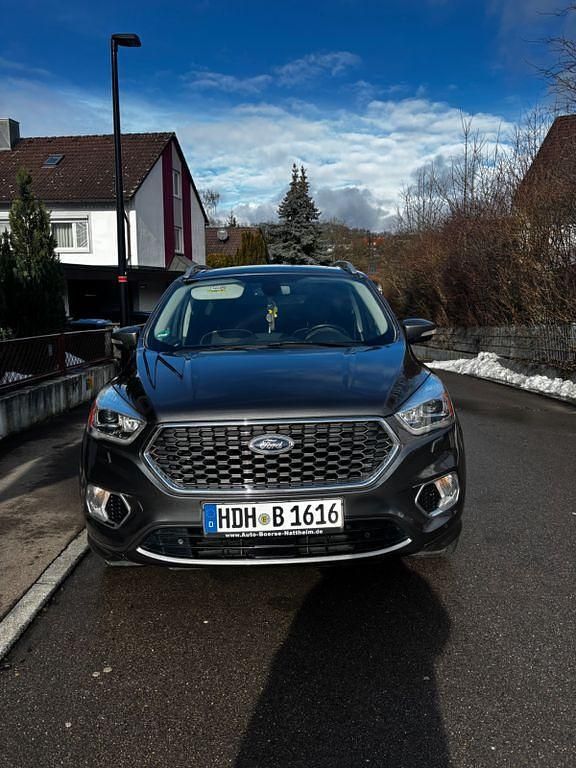 Gebraucht Ford Kuga Vignale 182 PS (133 kW) 2017 Grau SUV